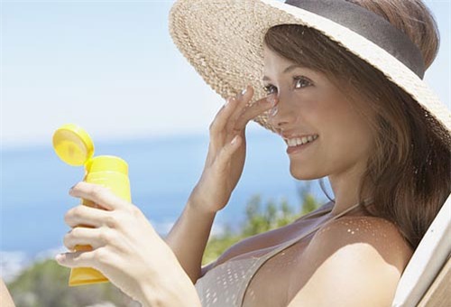 Mách bạn: Bí quyết ngăn ngừa nếp nhăn