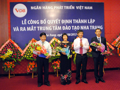 Ngân hàng Phát triển Việt Nam: Ra mắt Trung tâm đào tạo Nha Trang