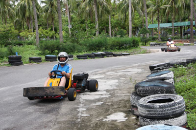 Trải Nghiệm Cảm Giác Đua Xe F1 Ở Đảo Khỉ - Báo Khánh Hòa Điện Tử