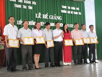 Bế giảng khóa bồi dưỡng nghiệp vụ thanh tra viên chính