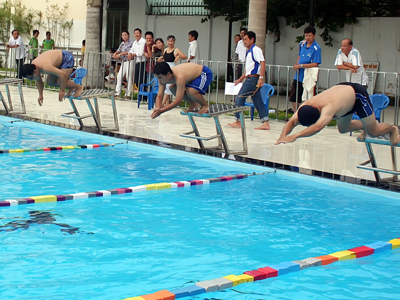 Over 140 athletes join traditional sports festival of Khanh Hoa telecommunications 2013