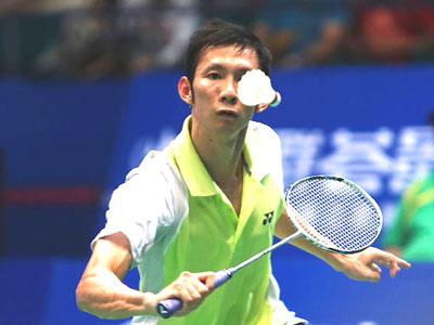 Tiến Minh thi đấu rất nỗ lực trong trận bán kết với Lin Dan
