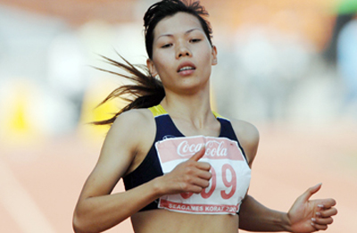 Vận động viên điền kinh Vũ Thị Hương.