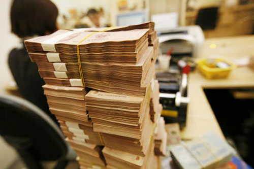 Hơn 200 khách hàng được vay gói tín dụng 30.000 tỷ đồng