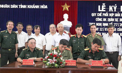 Ký kết quy chế phối hợp giữa các lực lượng Công an - Quân sự - Biên phòng