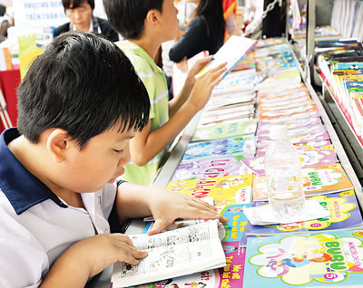 Sách thiếu nhi làm khó người lớn