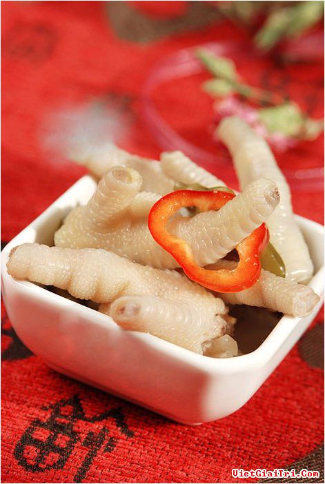 Món ăn: Chân gà muối