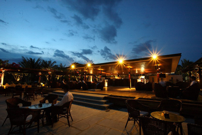 Uống café Champa với giá chỉ 6.000 đồng