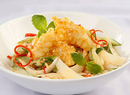 Món ăn: Giòn, thơm gỏi mực chiên