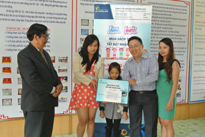 Chung tay tẩy chay sách lậu, sách giả