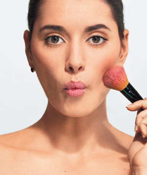 7 cách giúp gương mặt thon gọn