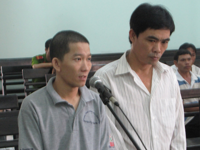 Giảm án cho 2 đối tượng hối cải, gia đình khó khăn