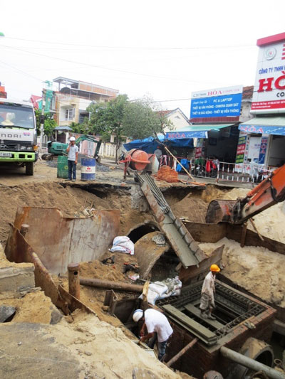 Đấu nối hệ thống thoát nước thải tại TP. Nha Trang: Người dân cần ủng hộ