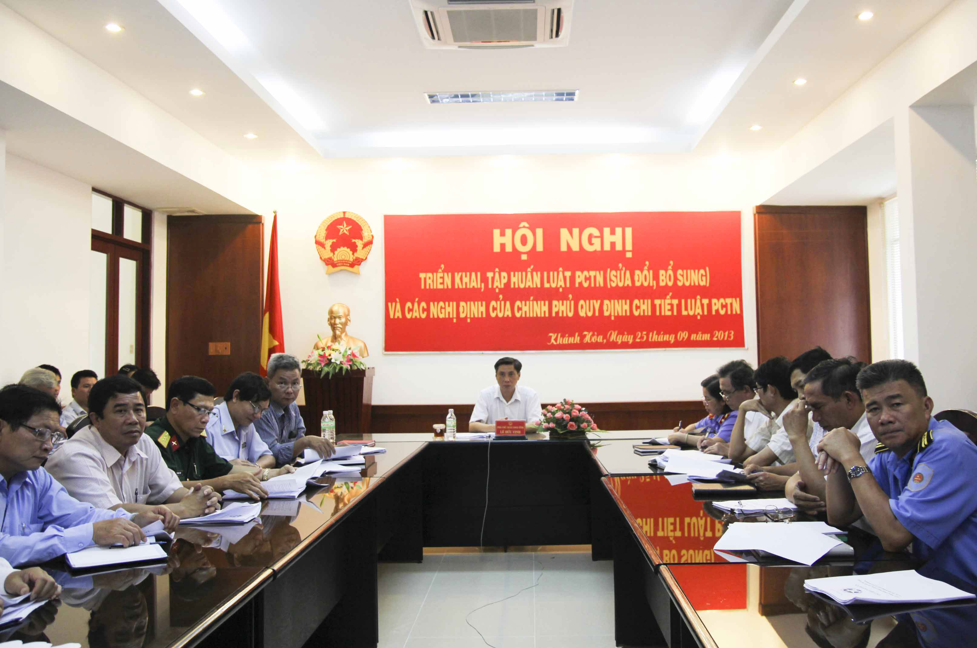 Gần 10.000 người tham gia tập huấn Luật Phòng, chống tham nhũng