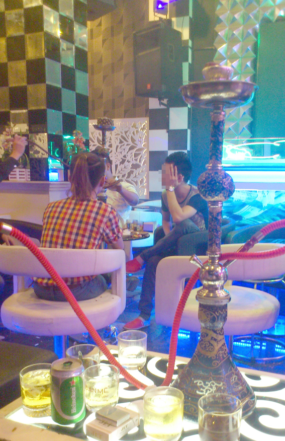 “Tan chảy” theo làn khói Shisha
