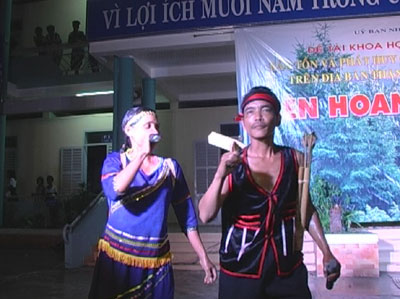 Liên hoan dân ca Raglai năm 2013