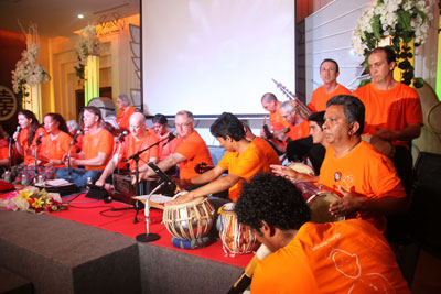 Trường iSchool Nha Trang tổ chức đêm nhạc quốc tế Music of Joy