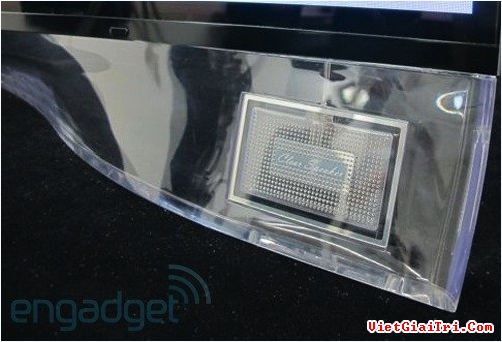 Loa Smart Sonic Sound được sử dụng trong TV OLED màn hình cong của LG.