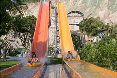 Vinpearl Land giảm giá vé cho khách nữ dịp 20-10