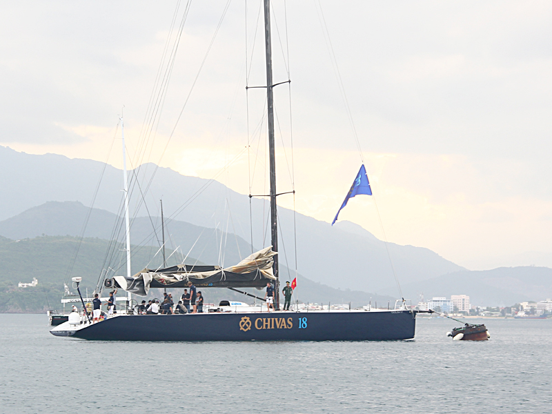 Cận cảnh một trong 7 thuyền buồm đua dài nhất thế giới