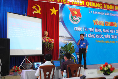 9 đội được chọn vào vòng chung kết