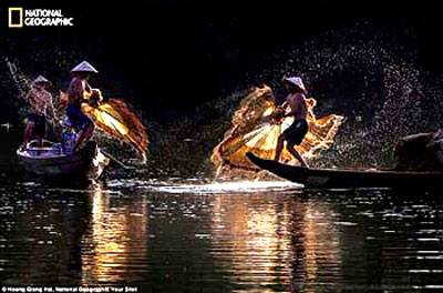 Ảnh chài lưới của Việt Nam lọt vào top ảnh đẹp trên báo Mỹ