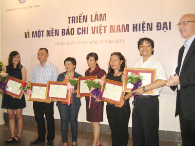 Báo Khánh Hòa đạt giải ở cuộc thi “Những trang báo đẹp Việt Nam”