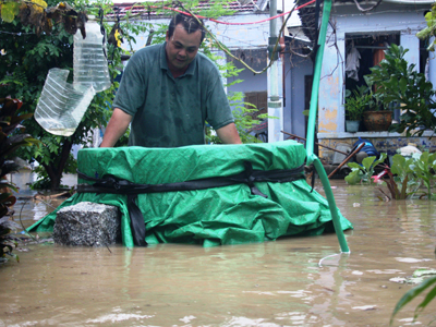 Nhiều nơi bị ngập do ảnh hưởng của áp thấp nhiệt đới