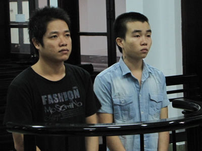 Giấu tài sản trộm cắp xuống cát