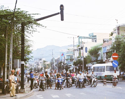 Xung kích giữ gìn trật tự an toàn giao thông