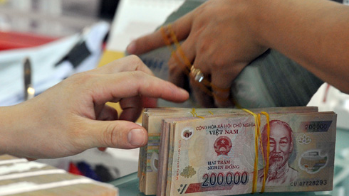 Cấm mua xe công để tiết kiệm ngân sách năm 2014