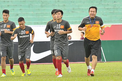 Giám sát chặt U23 Việt Nam tại SEA Games 27