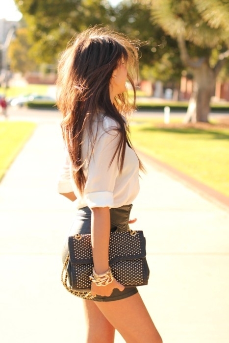 Bí quyết dùng túi xách không đau vai