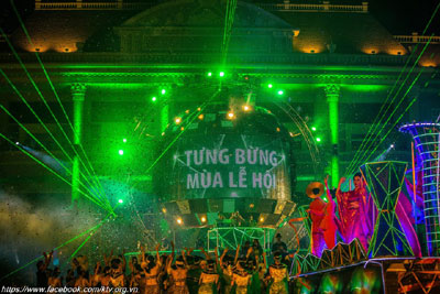 Tưng bừng lễ hội ánh sáng