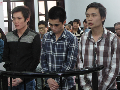 Nhóm trộm xe máy ở Nha Trang lĩnh án