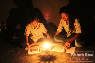 Niềm mong mỏi ở Thác Hòm