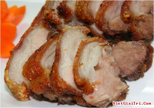 Chân giò muối chiên giòn