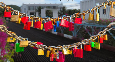 Độc đáo "Cầu khóa tình yêu" ở Champa Island Nha Trang