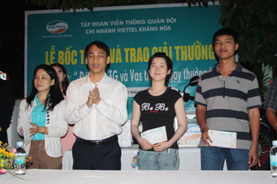 Trao giải Chương trình "Đăng ký 3G và Vas trúng ngay thưởng lớn"