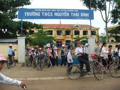 Tạo thuận lợi cho dân trong việc làm giấy khai sinh cho con