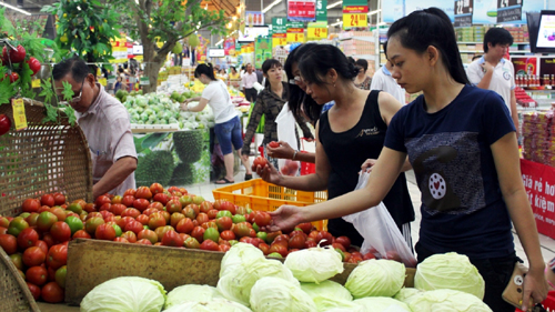 Thị trường Tết Giáp Ngọ: Hàng Việt tiếp tục chiếm ưu thế