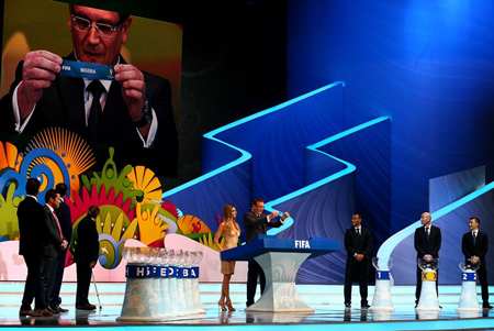 VCK World Cup 2014: Italia đối đầu Anh, Tây Ban Nha đụng Hà Lan