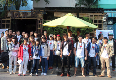 Help - Portrait: Món quà ý nghĩa dành cho người nghèo