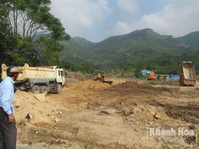 Hầm Đèo Cả chờ mặt bằng