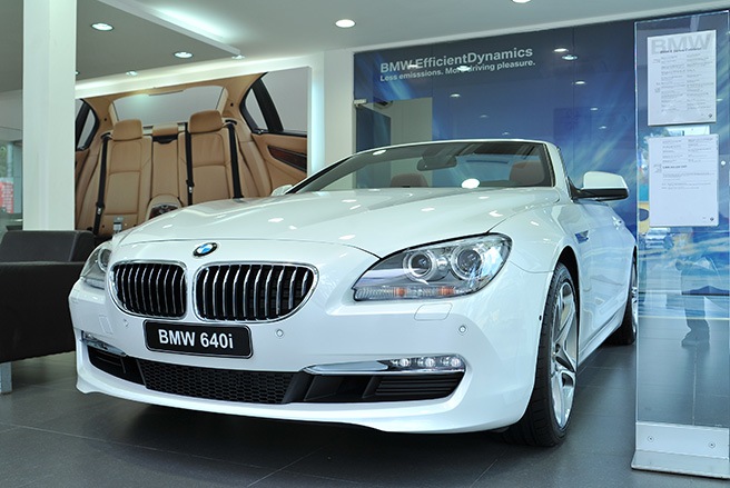 BMW 640i Convertible chính hãng đầu tiên tại Việt Nam