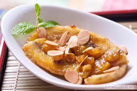 Chuối đốt rượu rum