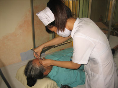 Kết hợp tốt y học cổ truyền với hiện đại