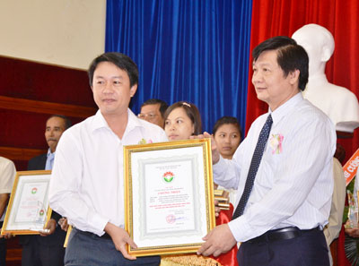 Tôn vinh 40 sản phẩm công nghiệp nông thôn tiêu biểu