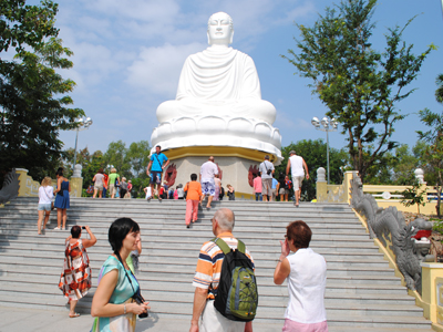 Scientific conference on historical and cultural sites in Khanh Hoa opens