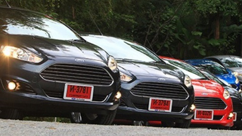 Ôtô nguyên chiếc nhập khẩu từ Thái Lan và Indonesia đang ngày càng tăng cả về lượng, giá trị lẫn chủng loại, thương hiệu.